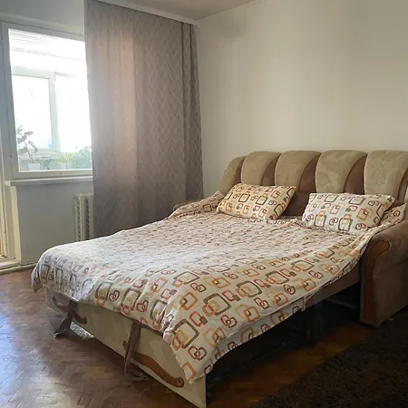 Guest house In Guest - комната в гостевой квартире