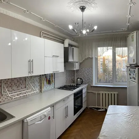 Guest house In Guest - комната в гостевой квартире